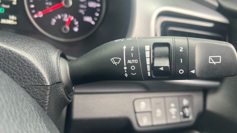 Kia Stonic 1.0T GDi 48V Connect 5dr DCT Petrol Estate